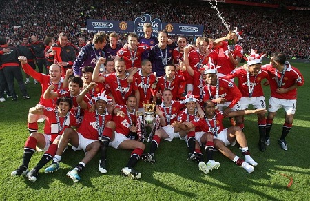 的管理层动 的管理层动