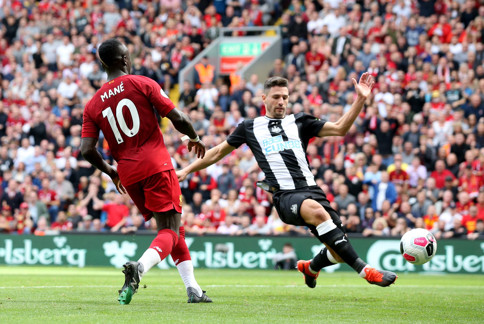 育界引起关 育界引起关